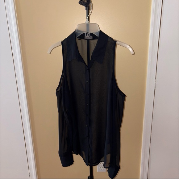 Guess Black Cold Shoulder Chiffon Blouse - Picture 3 of 6